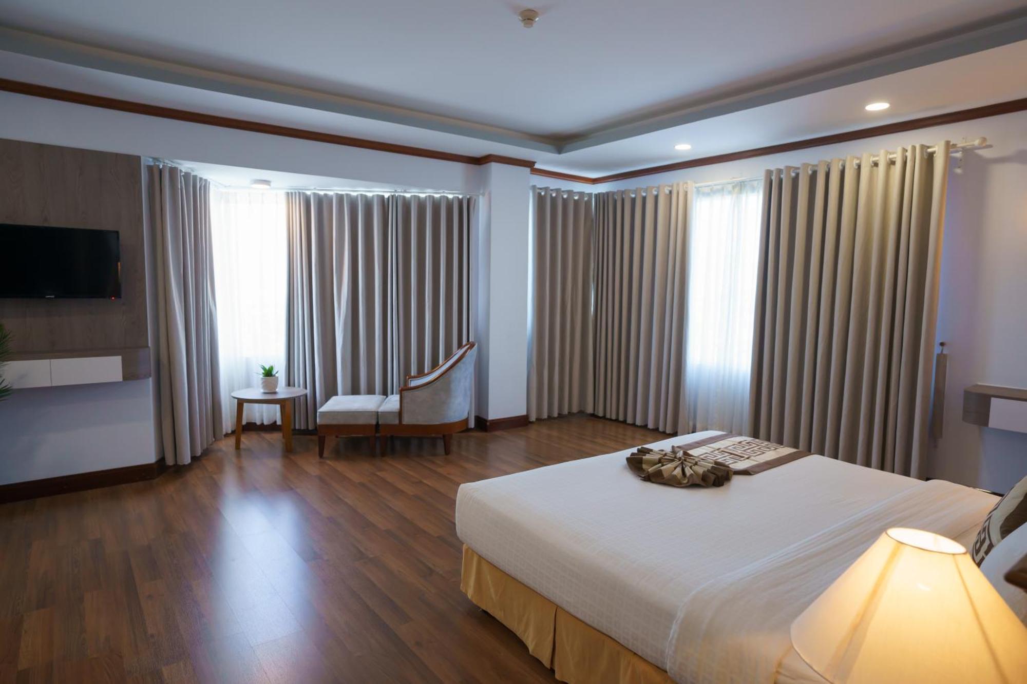Saigon - Ninh Chu Hotel & Resort Фанранґ Екстер'єр фото